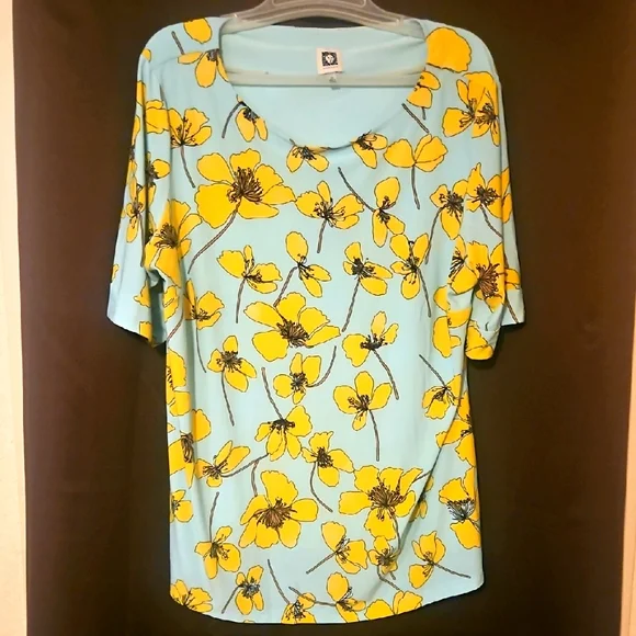 EUC Anne Klein blouse - Picture 1 of 4